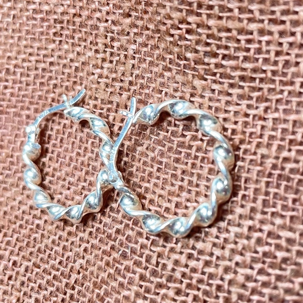 Silver Twisted Hoop Earrings | 0.75”
